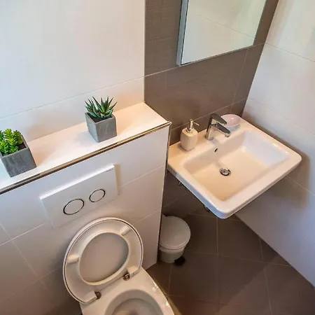 Pavicini 2181 Вилла