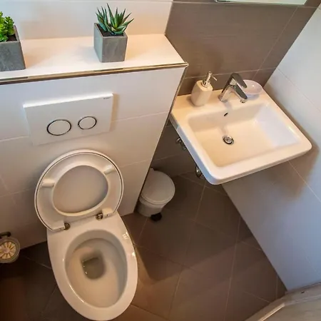 Pavicini 2181 Вилла