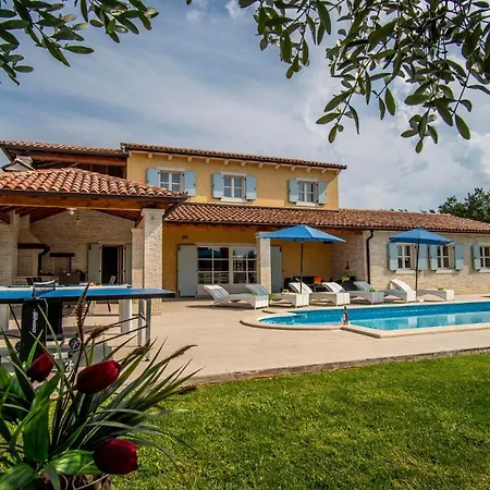 Villa Pavicini 2181