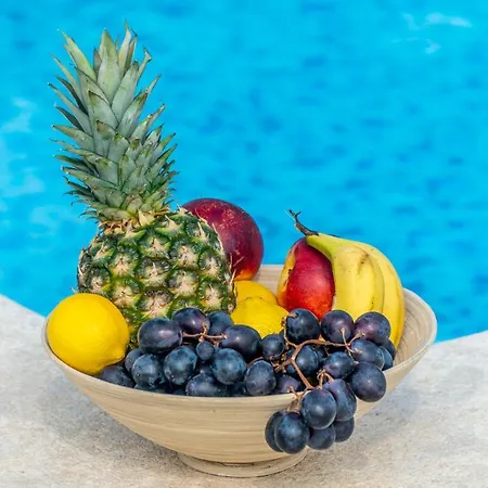 Pavicini 2181 Vila *